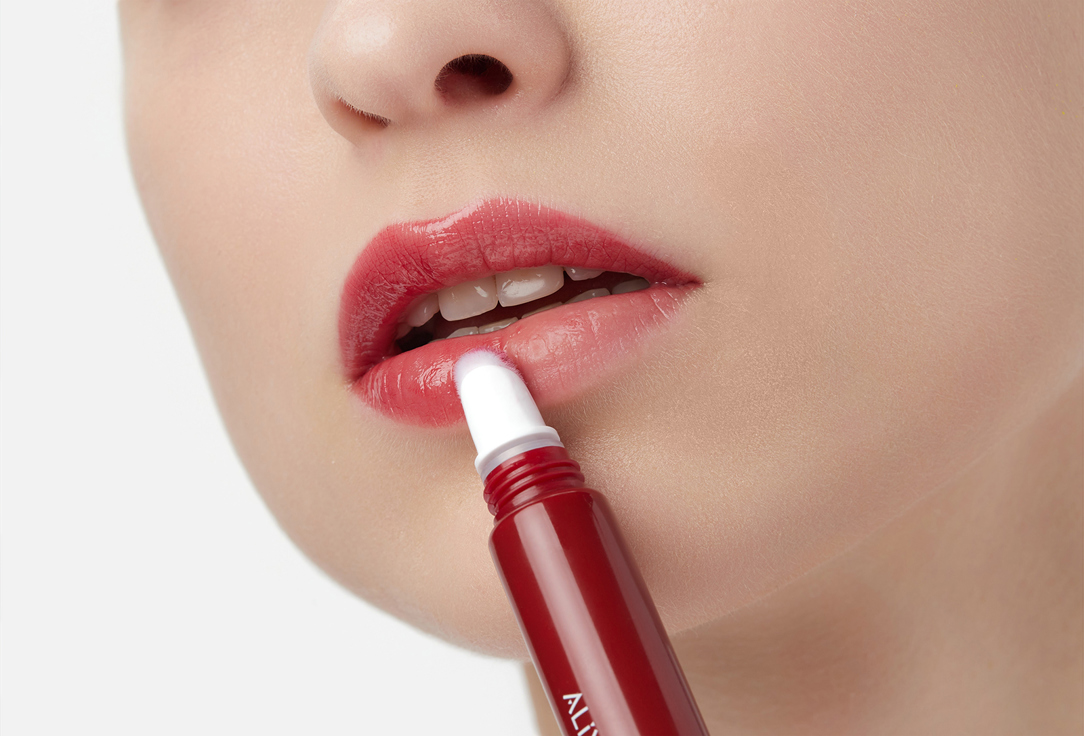 ALIX AVIEN Nourishing High-Shine Lip Gloss Silky Care 309, Sweet Cherry 12 ml ALIX AVIEN Nourishing High-Shine Lip Gloss Silky Care