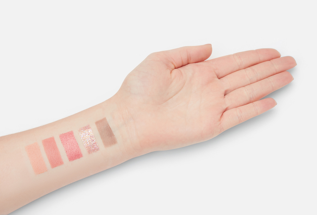 Wet n Wild 5 panel Eyeshadow Palette Color Icon