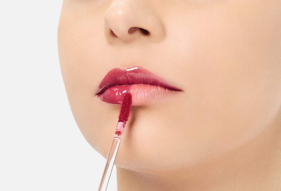 IM MEME Moisturizing lip gloss LIP SILHOUETTE