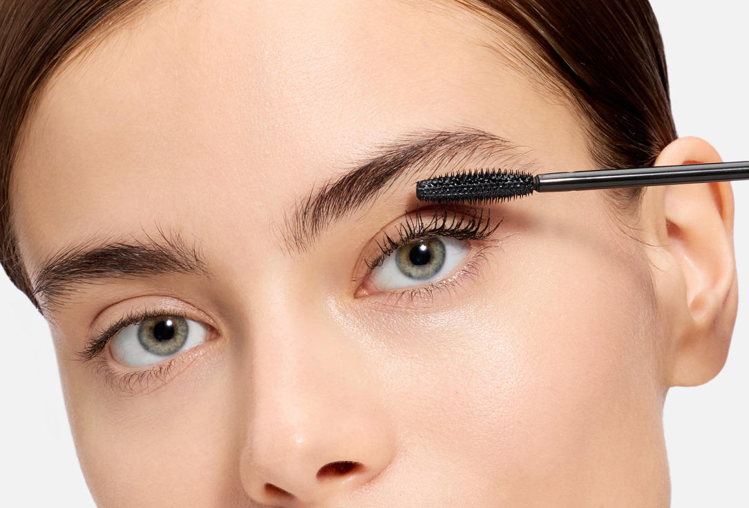 Rimmel Volumizing, lengthening and defining mascara Extra 3D Lash