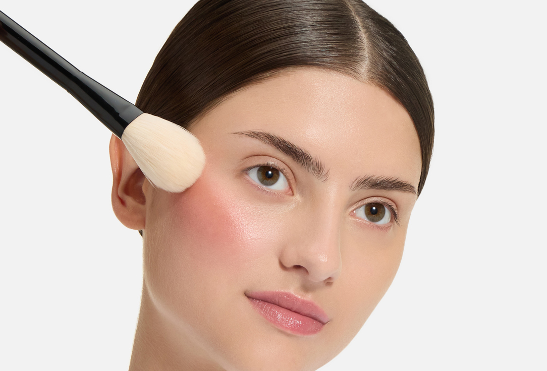 Catrice Multi Stick Blushin' Charm 050, Radiant honey 5.5 g Catrice Multi Stick Blushin' Charm