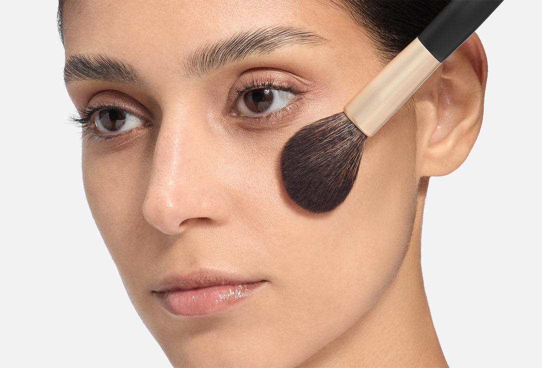 ARMAF BEAUTE Blush Brush Blush Brush 02