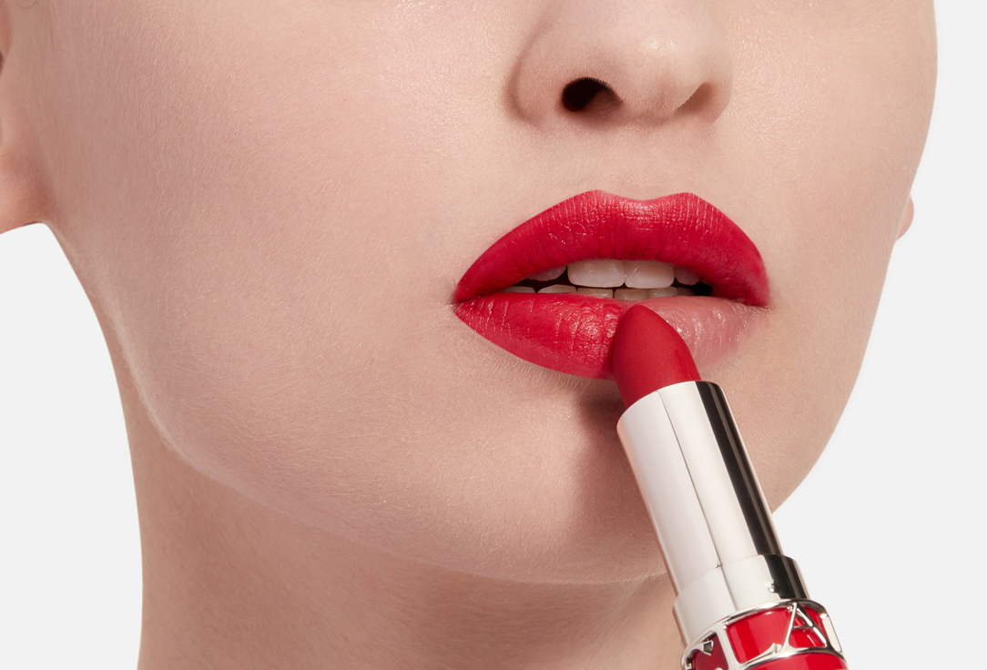 Clarins Matte Creamy Lipstick Joli Rouge Velvet 742V, Joli Rouge 3.5 g Clarins Matte Creamy Lipstick Joli Rouge Velvet