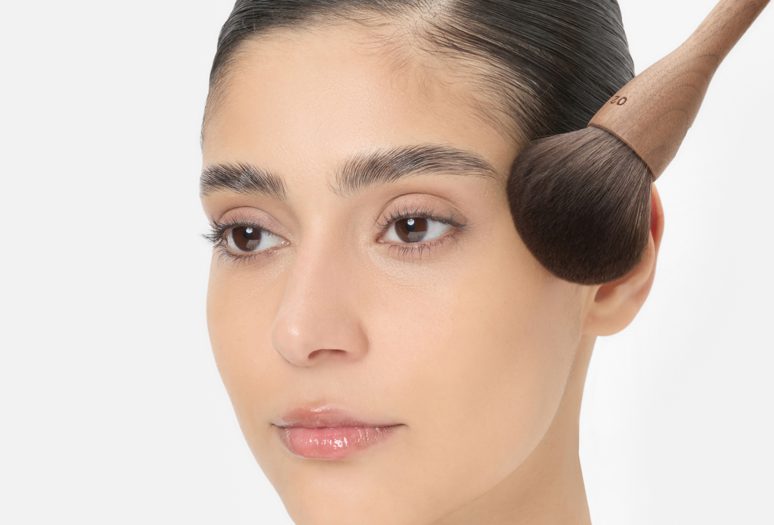 Close Powder Brush Pinceau Poudre XXL