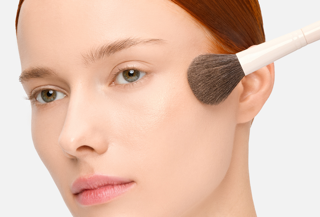 KIKO Milano Silky, reflective powder highlighter Glow Fusion