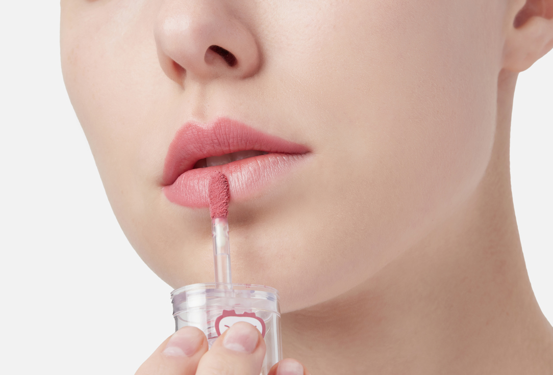Beauty Bomb LIGHTWEIGHT MOUSSE MATTE COLOR LIPSTICK Plush