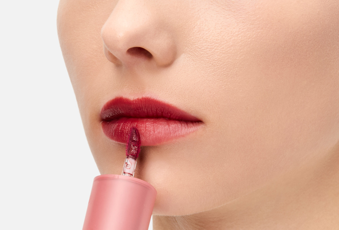 WAKEMAKE Lip tint Water Blurring Layer