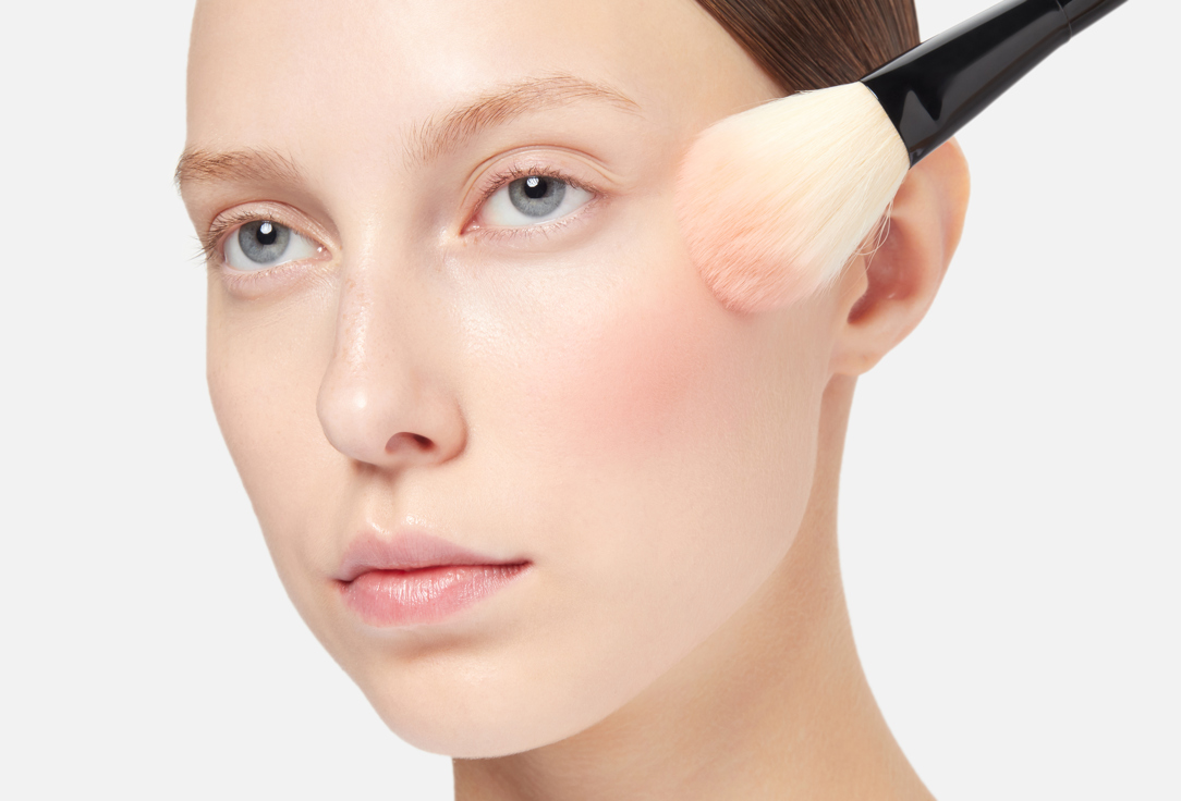 Divage powder blush Solo blush