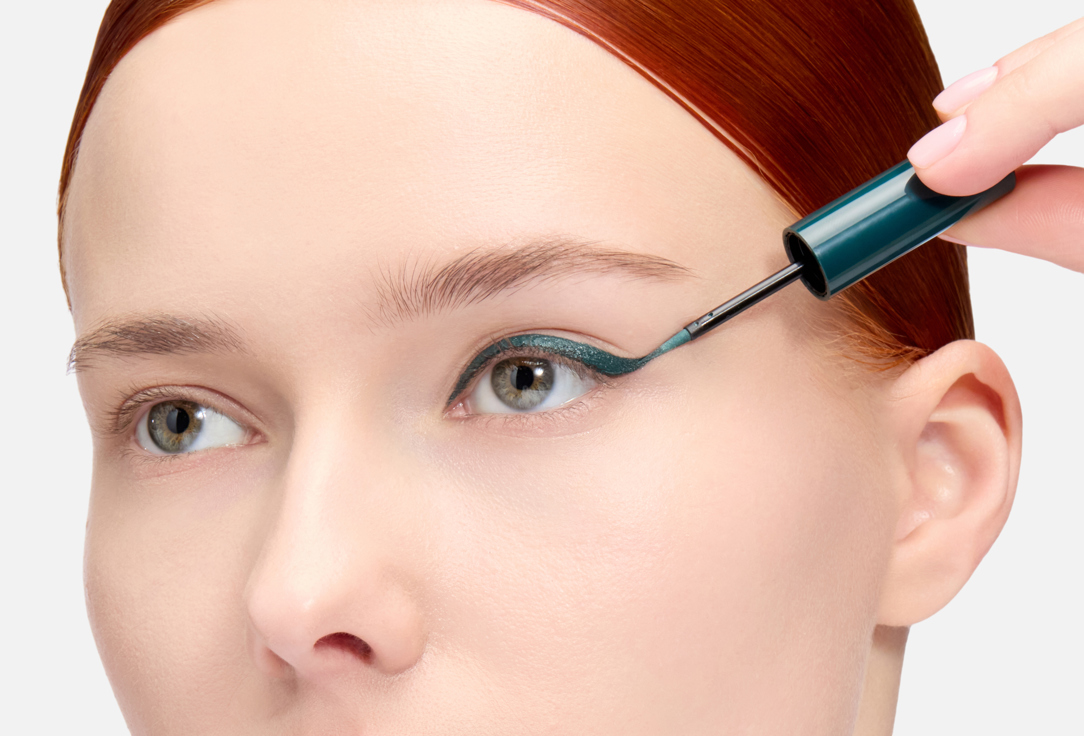 RAD Vinyl finish liquid eyeliner Eye Eye Eye! DRAW THE LINE
