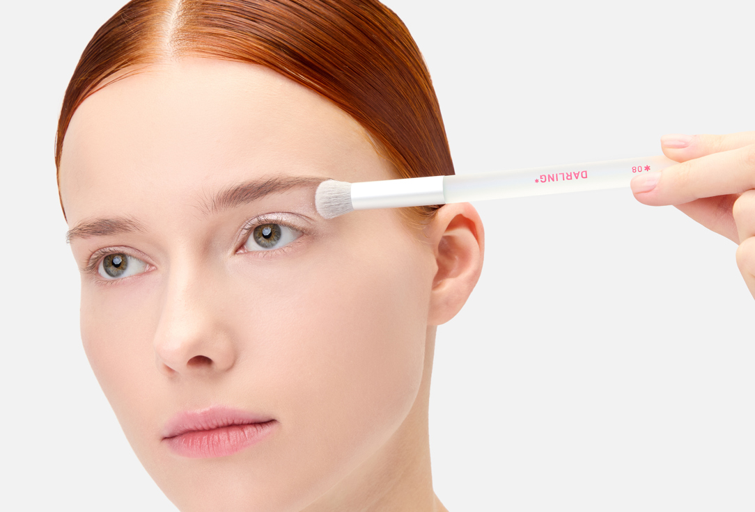DARLING* Vegan medium blending brush FREE FLOW 08