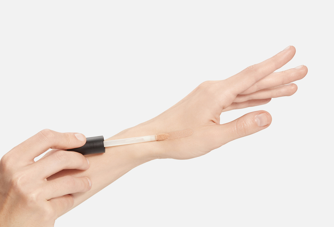 essence Lightweight Liquid Concealer Camouflage+ matte