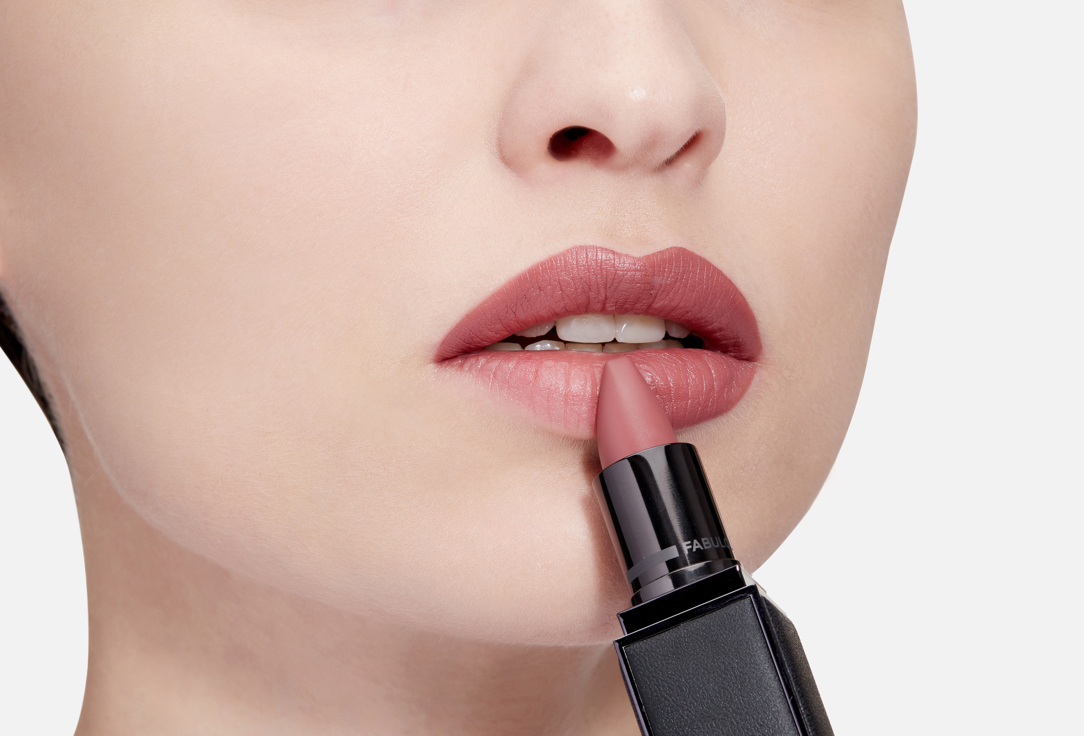 Tom Ford Semi-matte creamy lipstick Fabulous Lip Color
