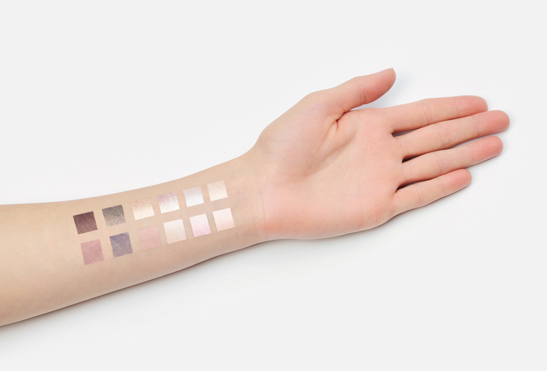 MakeUp Revolution Eyeshadow Palette ICON