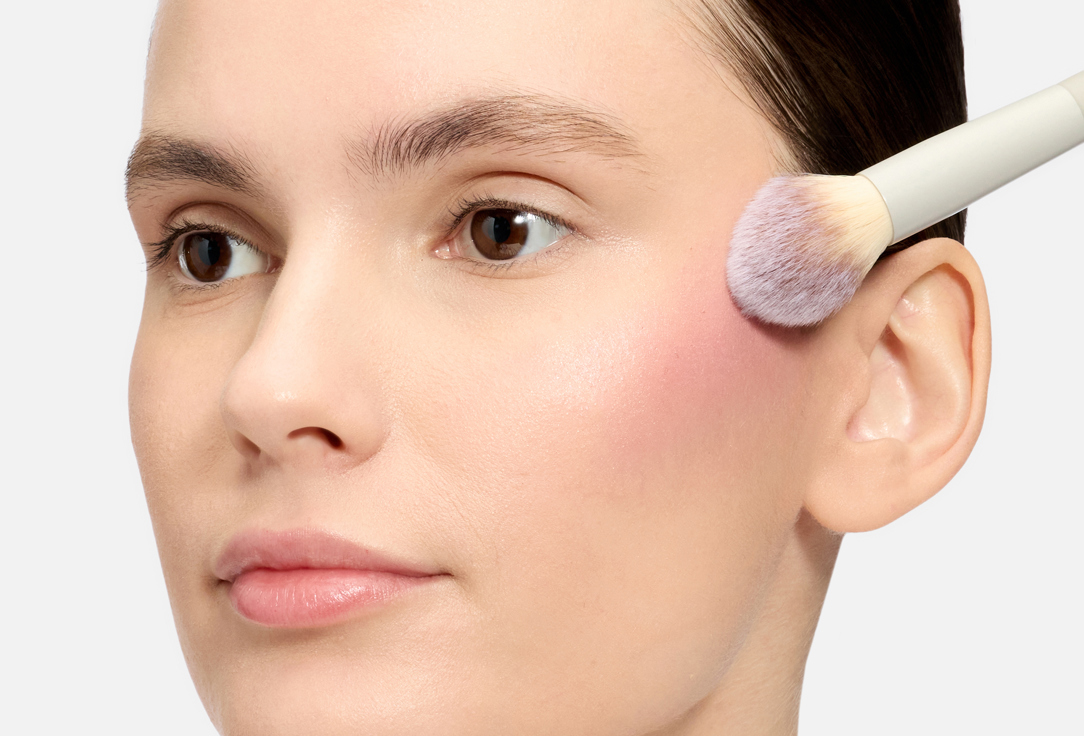 Rimmel Liquid Face Illuminator Multitasker Turbocharged Glow