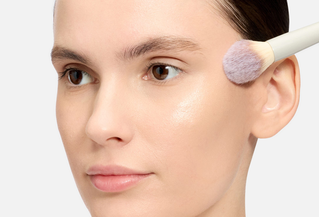 Rimmel Liquid Face Illuminator Multitasker Turbocharged Glow