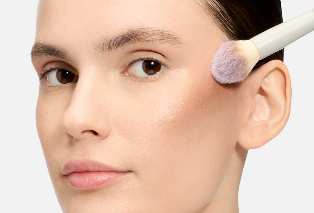 Rimmel Liquid Face Illuminator Multitasker Turbocharged Glow