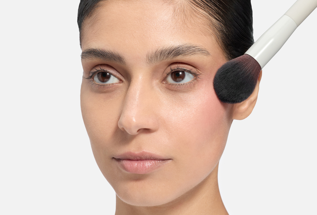 ARMAF BEAUTE Пудровые румяна silky blush