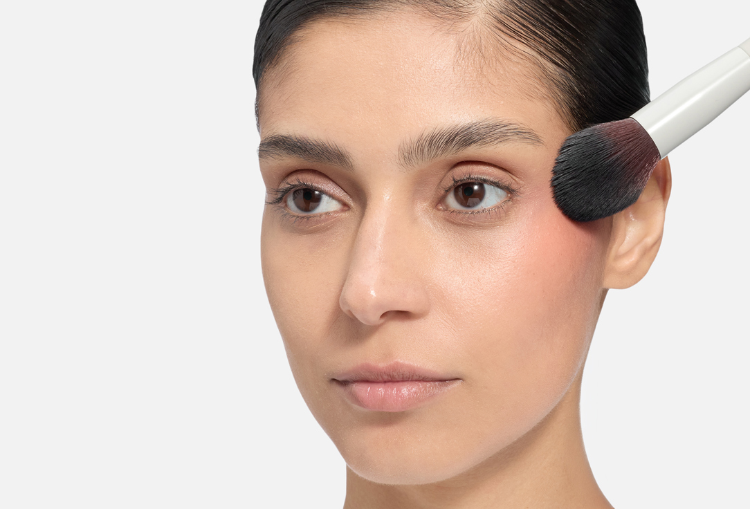 ARMAF BEAUTE Пудровые румяна silky blush
