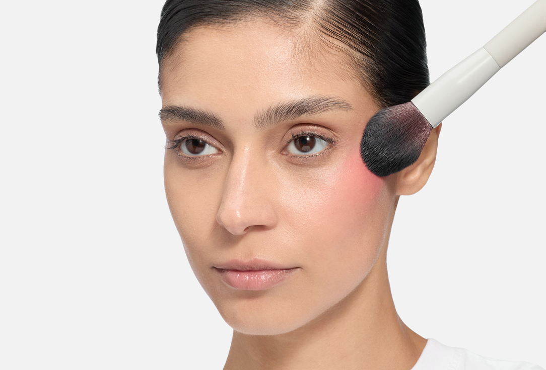 ARMAF BEAUTE Пудровые румяна silky blush