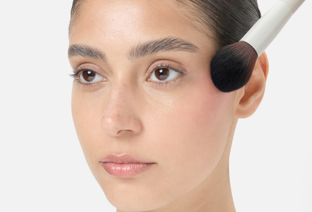 KARA BEAUTY Hydrating lightweight liquid blush Blush & Tell