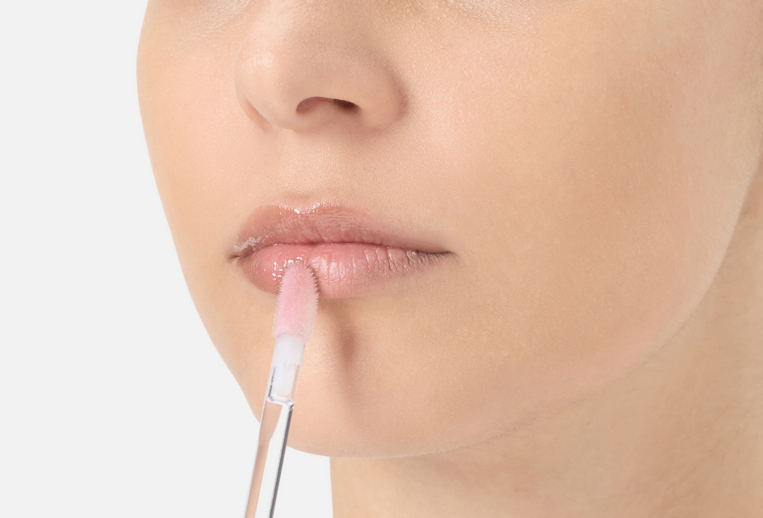 Revlon Hydrating Glossy Lip Oil Super Lustrous Glimmer Lip Oil Candy hearts Revlon Hydrating Glossy Lip Oil Super Lustrous Glimmer Lip Oil