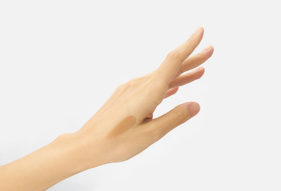 Milk Touch Hydrating Radiant Cushion Foundation SPF 50+ All-day Skin Fit Milky Glow