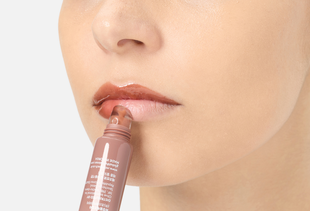 Milk Touch Collagen-boosting hydrating lip balm Glow Up Collagen Lip Balm