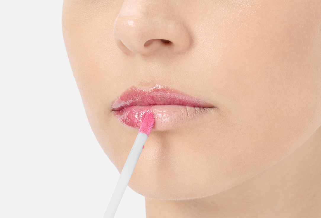 Buxom Lip Gloss Full-On Plumping Lip Polish Clair 4.4 ml Buxom Lip Gloss Full-On Plumping Lip Polish