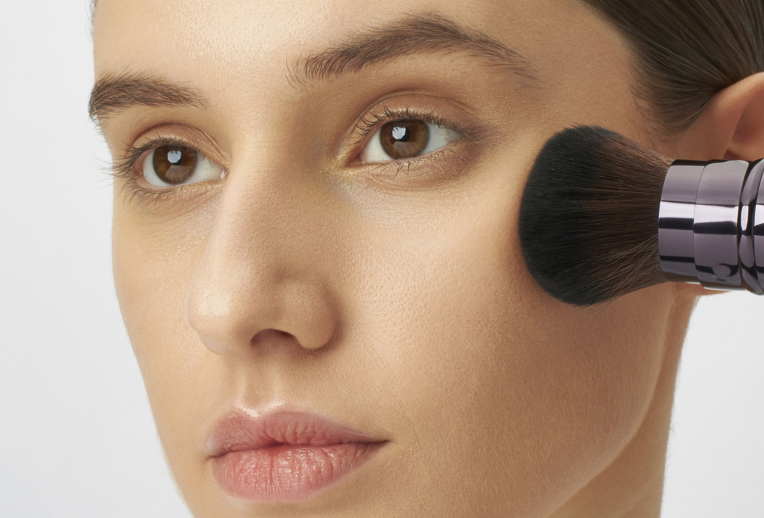 BY TERRY Face & body makeup brush TOOL-EXPERT