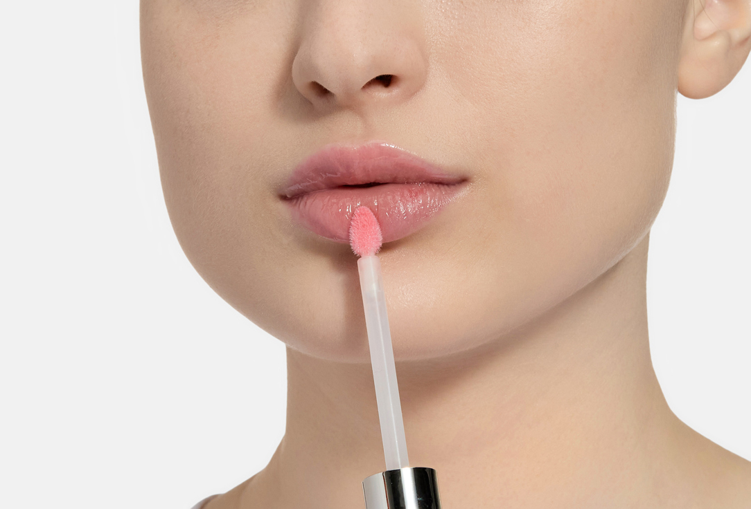 essence High-shine volumizing lip gloss extreme shine