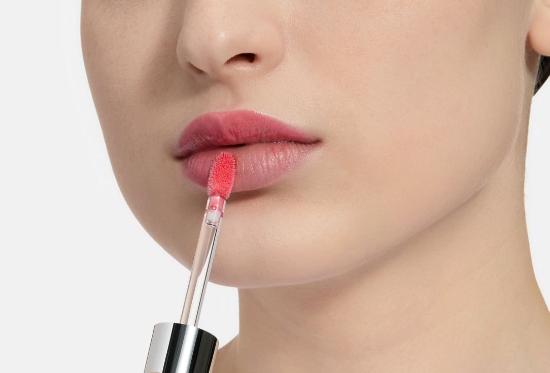 essence Plumping high-shine lip gloss what the fake! 101, Main squeeze 4 ml essence Plumping high-shine lip gloss what the fake!