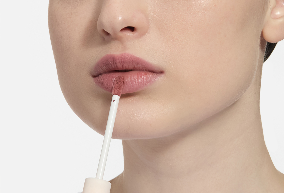 essence Soft-matte blurred finish lip cream BLUR soufflé