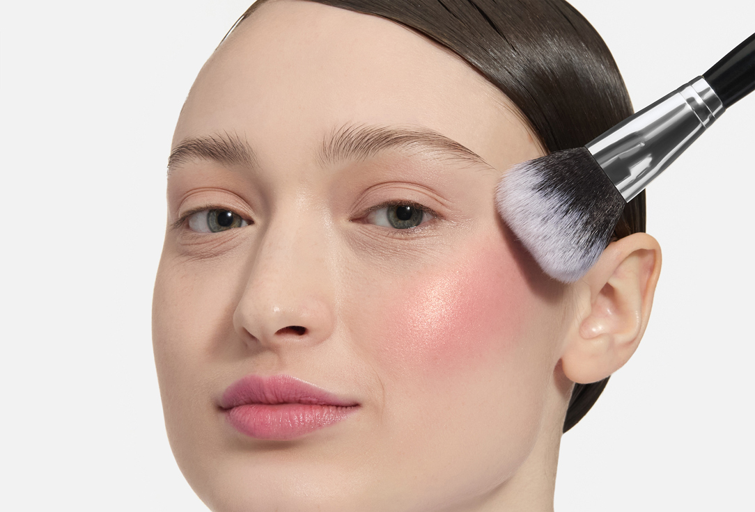 essence Baked luminous finish powder blush Soft Baked Blush