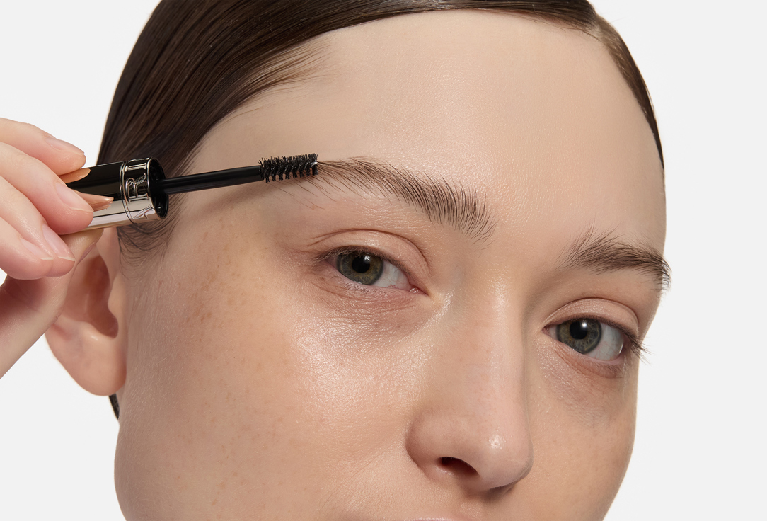 Clarins Eyebrow Gel WONDER SCULPT CLEAR 00, Clear 5 ml Clarins Eyebrow Gel WONDER SCULPT CLEAR
