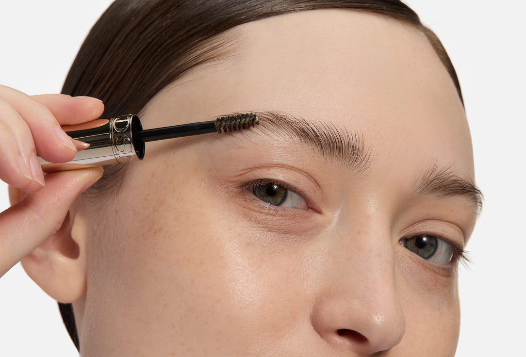 Clarins Tinted Eyebrow Gel WONDER SCULPT 01, Ash blonde 5 ml Clarins Tinted Eyebrow Gel WONDER SCULPT