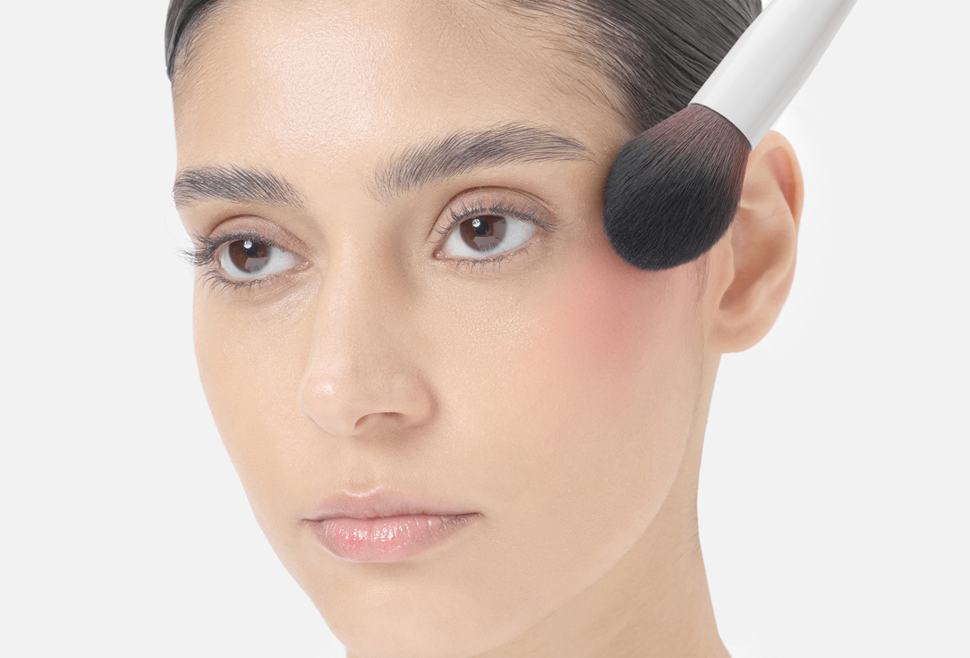 KLA Beauty Бархатистые матовые румяна Powder Blush