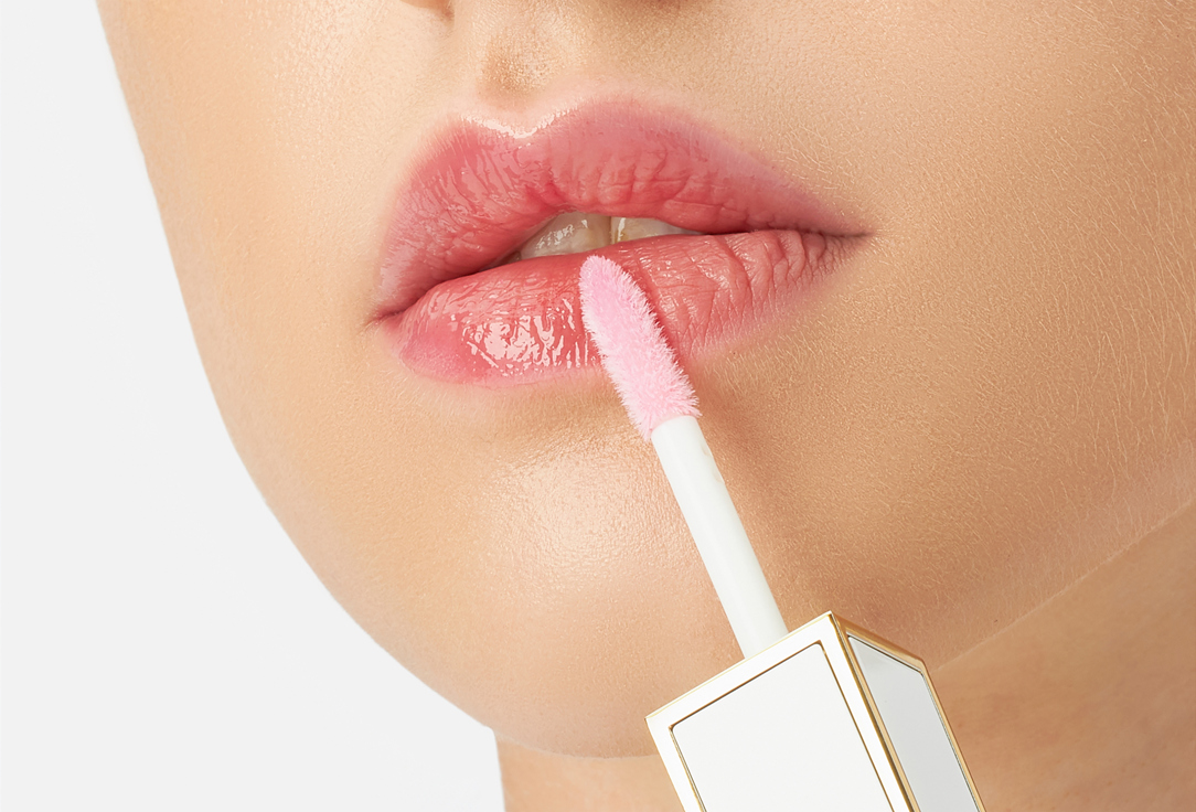 Tom Ford Hydrating Lip Oil with Glossy Radiant Finish Soleil Hydrating Lip Oil