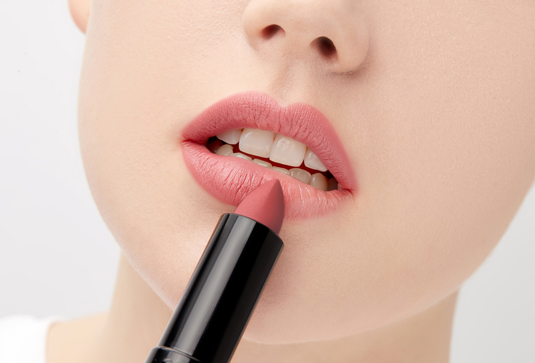 MakeUp Revolution Matte Lipstick long-lasting