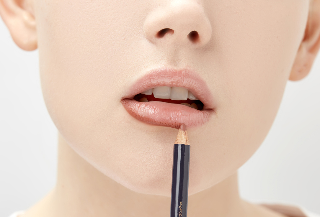Kevyn Aucoin lipliner Unforgettable