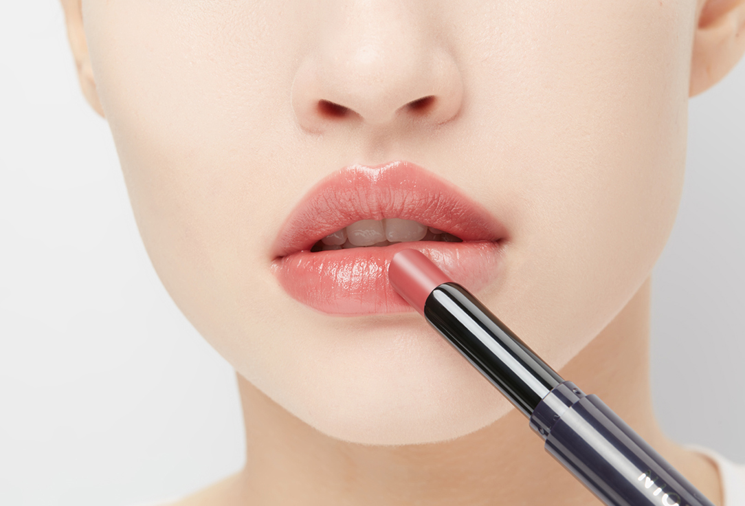 Kevyn Aucoin Помада с сияющим эффектом Unforgettable Lipstick Shine