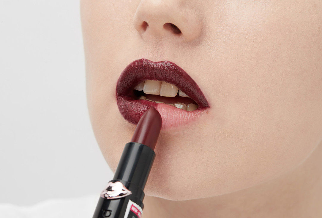 Wet n Wild HYDRATING SEMI-MATTE LIPSTICK MegaLast Matte