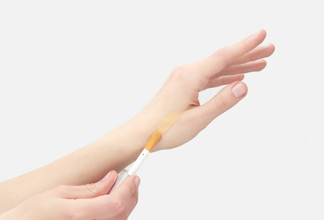 3INA Long-lasting, medium to high coverage matte concealer The 24H Concealer
