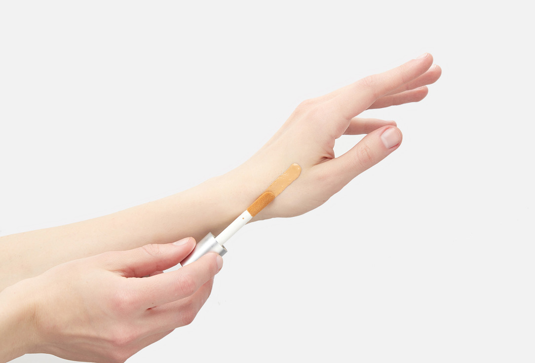 3INA Long-lasting, medium to high coverage matte concealer The 24H Concealer