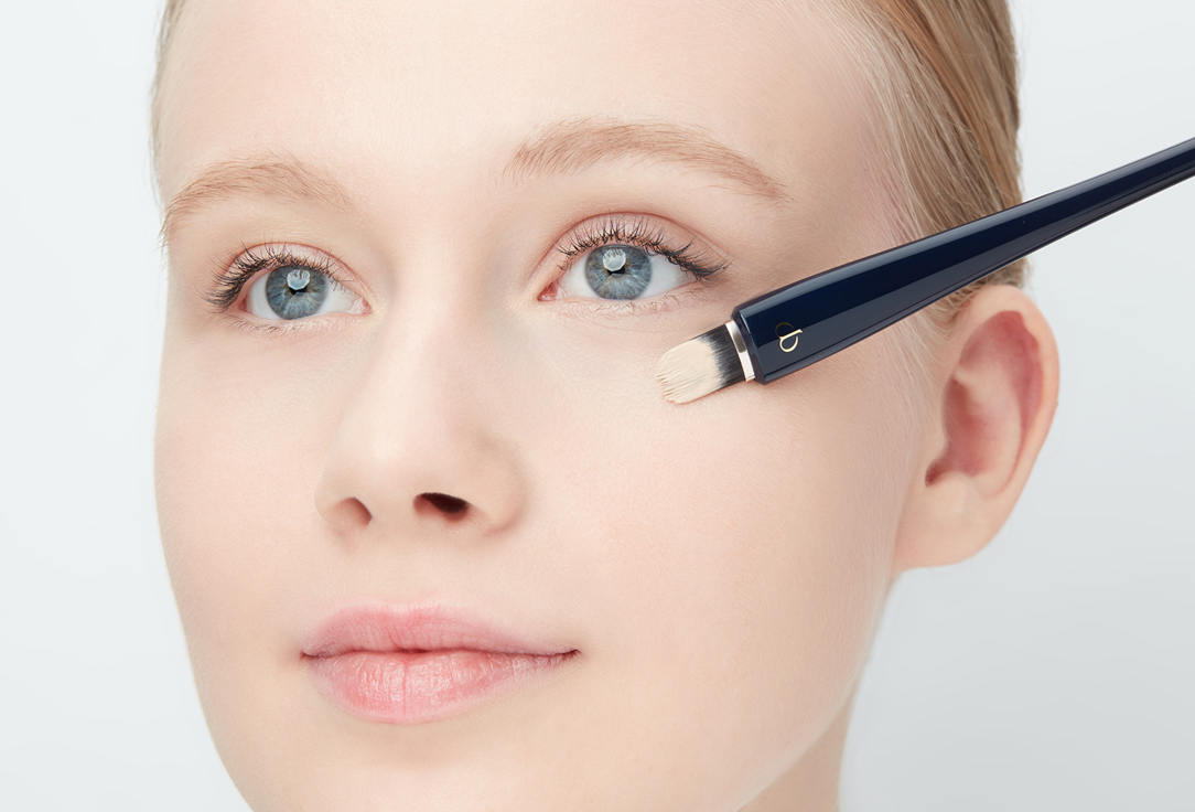 Clé de Peau Beauté Makeup brush Concealer brush