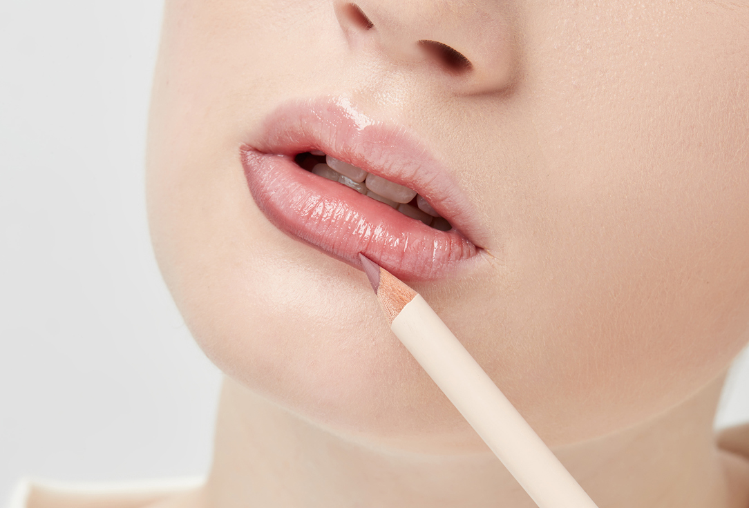 NINELLE Lip Liner DANZA 210, Deep Rose Beige 0.78 g NINELLE Lip Liner DANZA