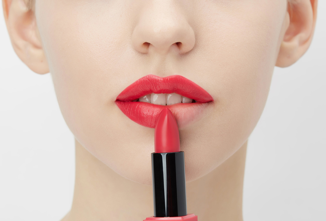 3INA Semi-matte, buttery Lipstick The Lipstick