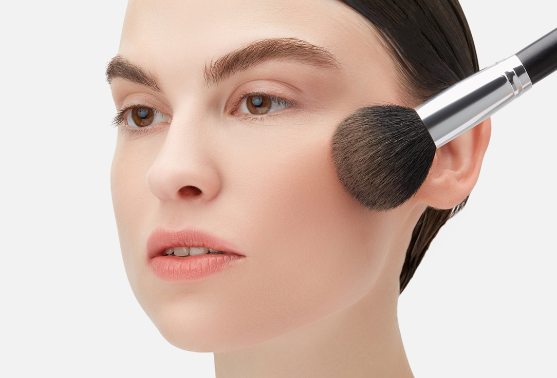 Romanovamakeup Lightweight Matte Sculpting Powder Sexy Sculpting Powder Sexy 7 g Romanovamakeup Lightweight Matte Sculpting Powder Sexy Sculpting Powder