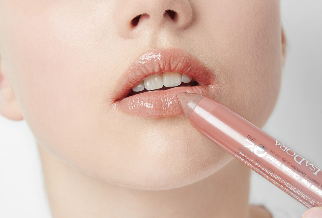 IsaDora moisturizing lip gloss Twist-up Gloss Stick