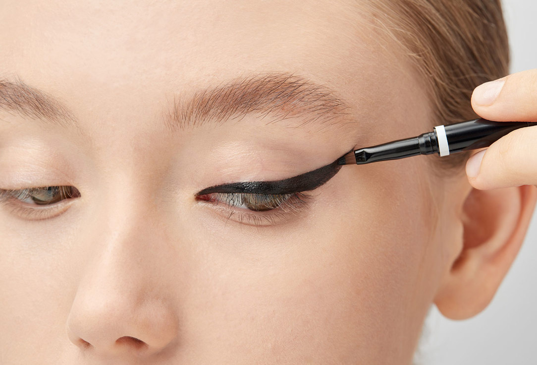 Vivienne Sabo Gel Eyeliner with brush Velvet Noir