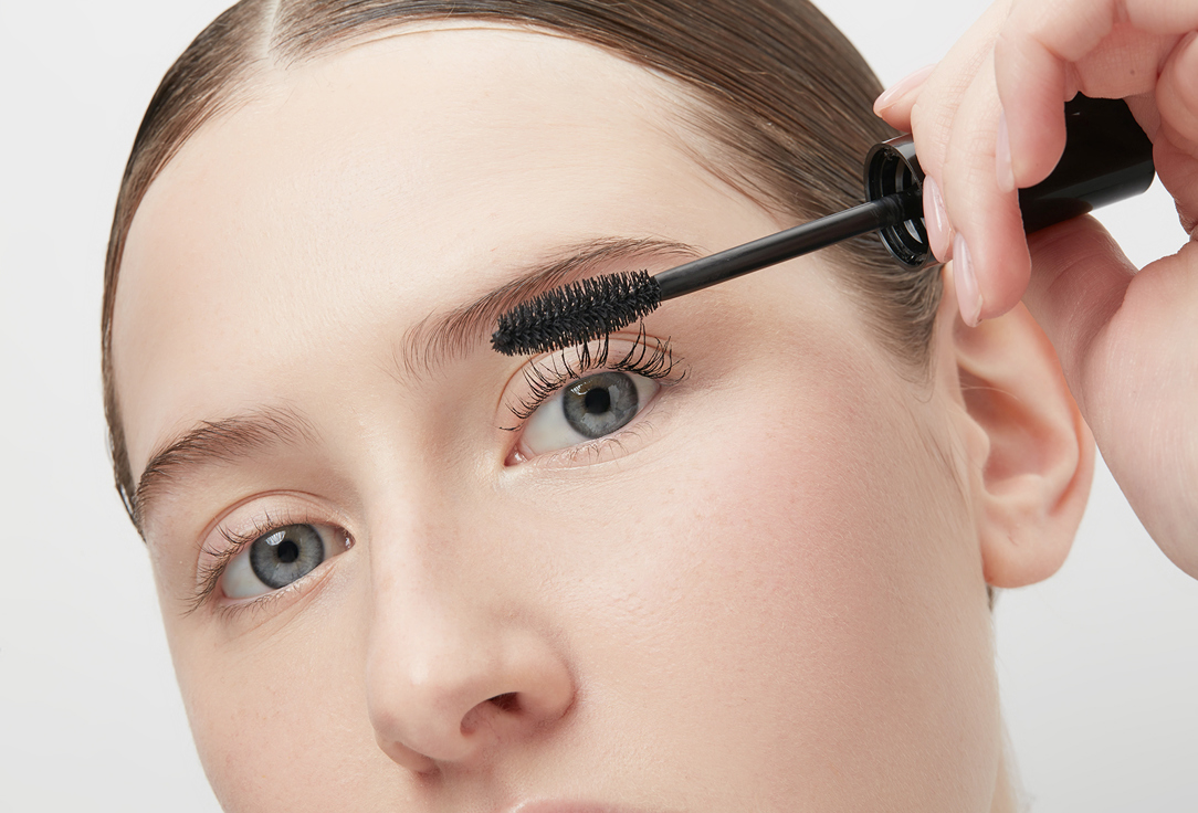 essence VOLUME BOOST mascara get BIG! lashes